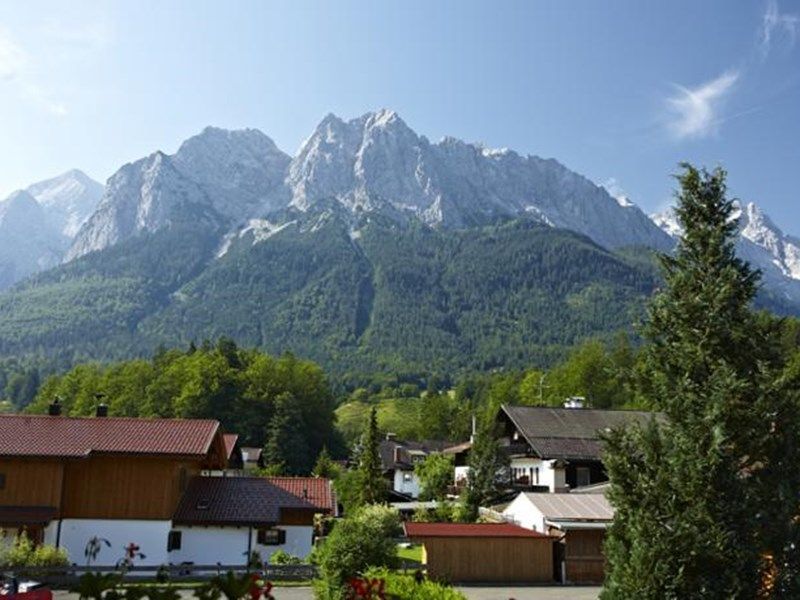 Outdoor Pictures 24