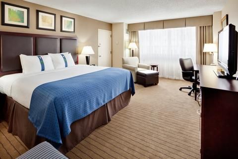 Holiday Inn Bridgeport-Trumbull-Fairfield, an IHG Hotel