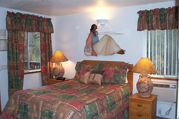 Little Valley Inn