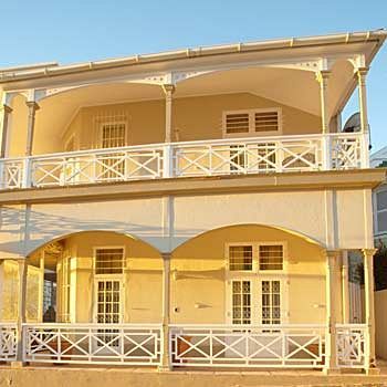 Amoris Guest House-Sea Point