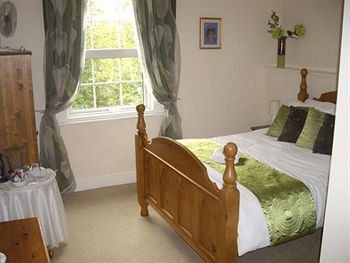 The Cottage Bed & Breakfast
