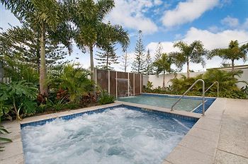 Ocean Pacific Resort - Official