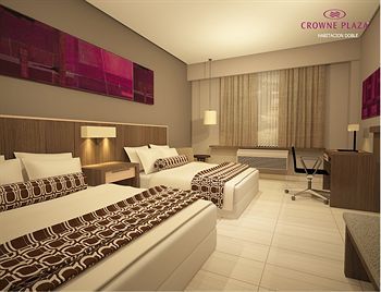 Crowne Plaza Airport, an IHG Hotel