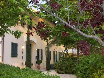 Villa Terme Di Caldana B&B