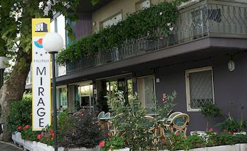 Outdoor Pictures 24