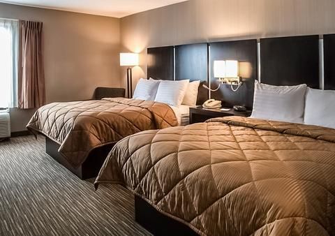Greenstay Inn & Suites Court View