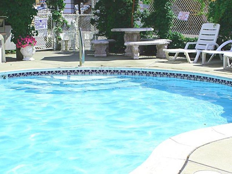Ocean Manor 1100 Inn