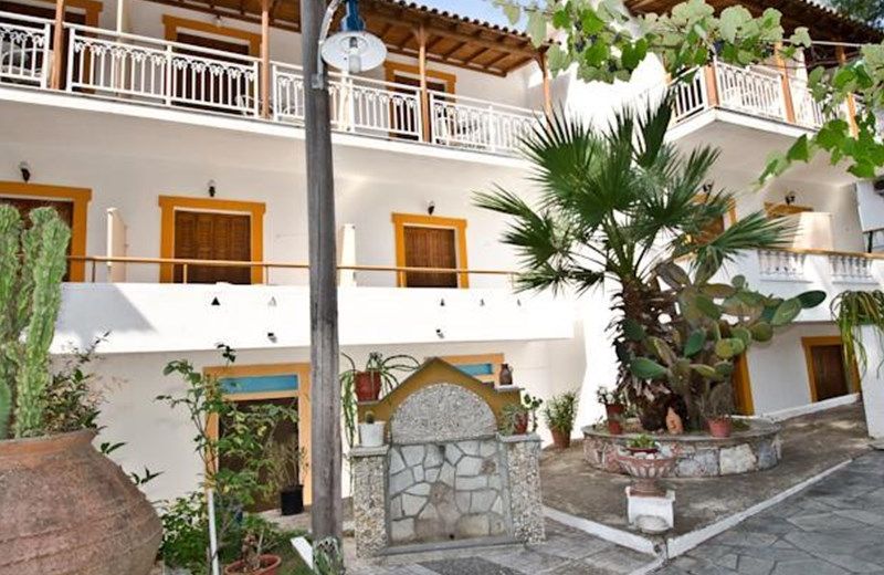 Zaneta Hotel