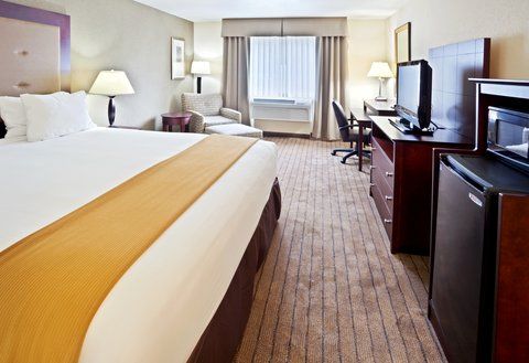 Holiday Inn Express Portland South - Lake Oswego, an IHG Hotel