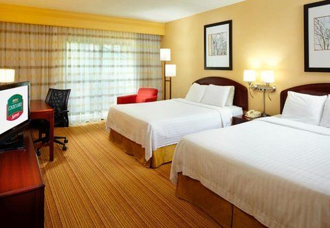 Courtyard by Marriott Cleveland Willoughby