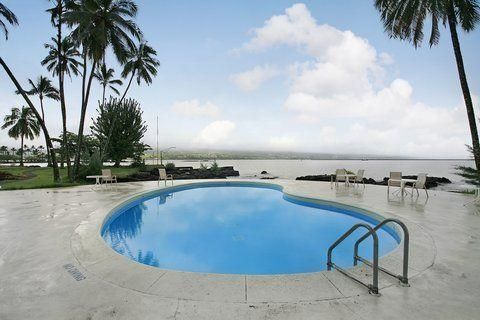 Hilo Naniloa Hotel