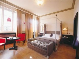 Hotel Image 2