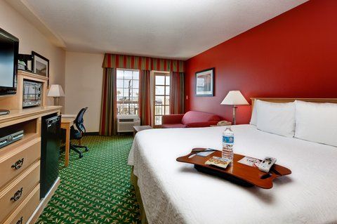 Hampton Inn & Suites Hermosa Beach
