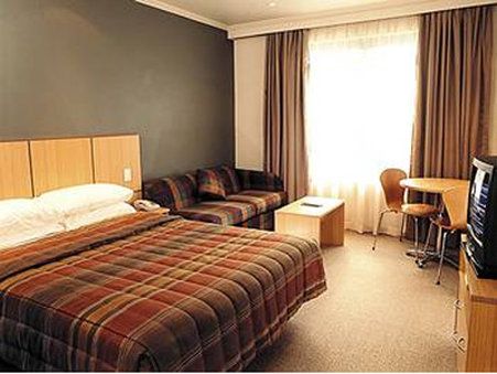 Mercure Sydney Blacktown