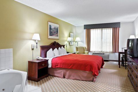 Country Inn & Suites by Radisson, Manteno, IL