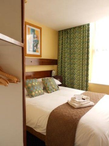 Ashley Hotel