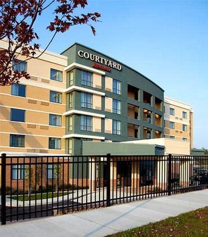 Courtyard Pittsburgh Settlers Ridge/Robinson Township