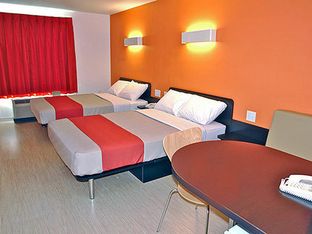 Hotel Image 1