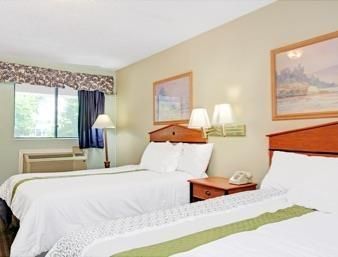 OYO Hotel Edison NJ Route 1
