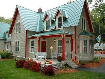 Red Elephant Inn Bed and Breakfast