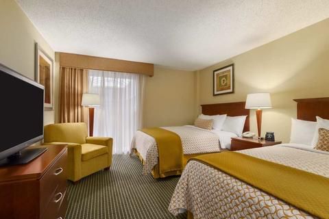 Embassy Suites Winston-Salem