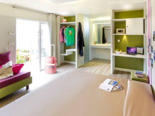 Hotel Image 1