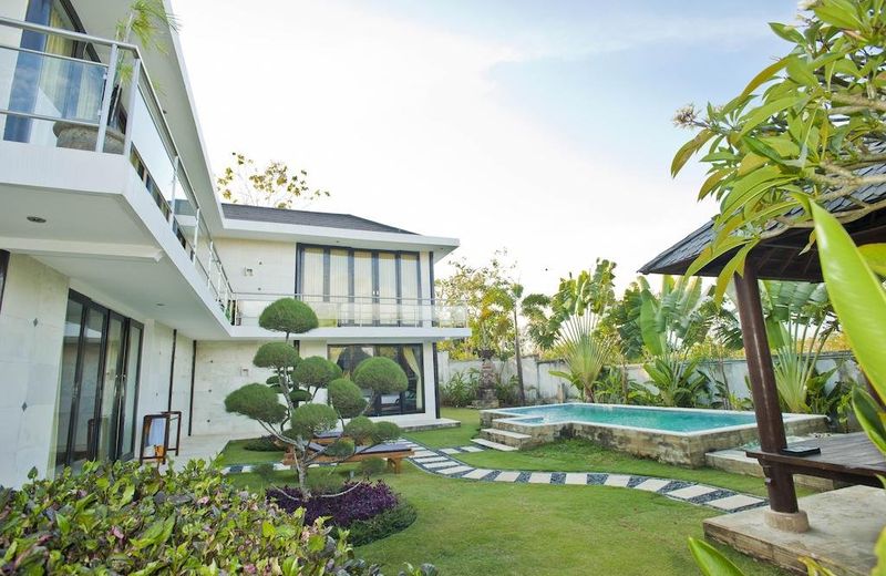 BALI WHITE