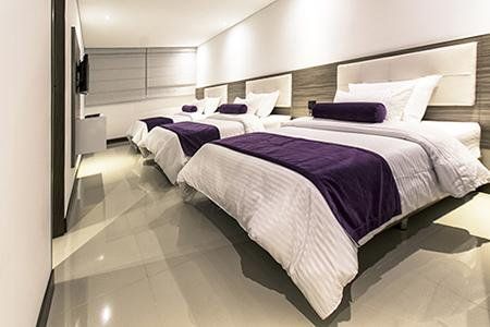 Loyds Hotel