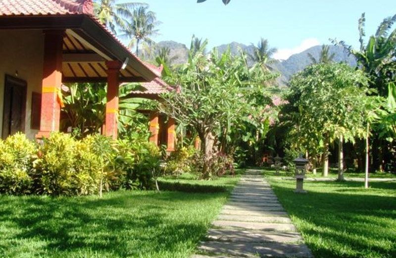 Suka Sari Cottages