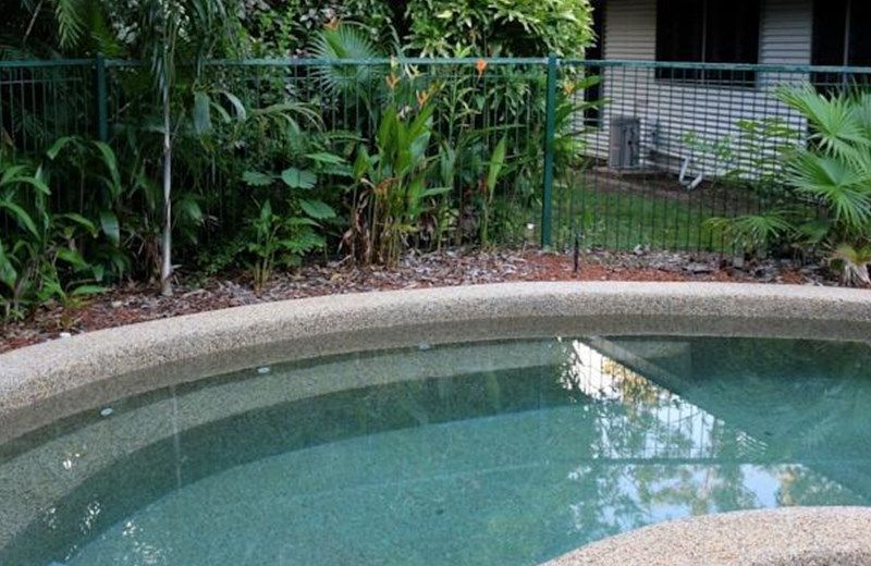 SHORTSTAYS BUSH ESCAPES
