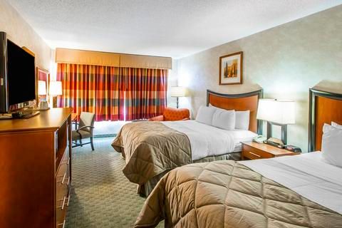 Clarion Hotel and Conference Center Greeley Downtown