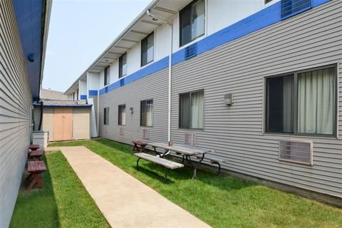 Outdoor Pictures 1