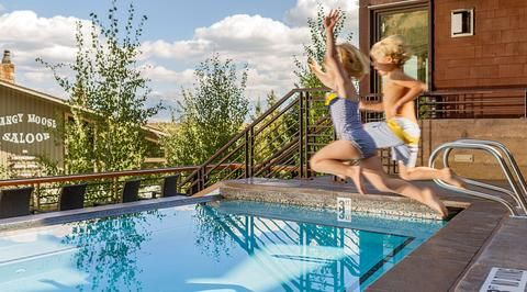 Outdoor Pictures 21