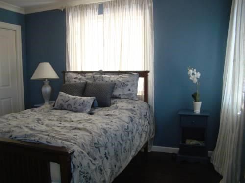 Malahat View Guesthouse