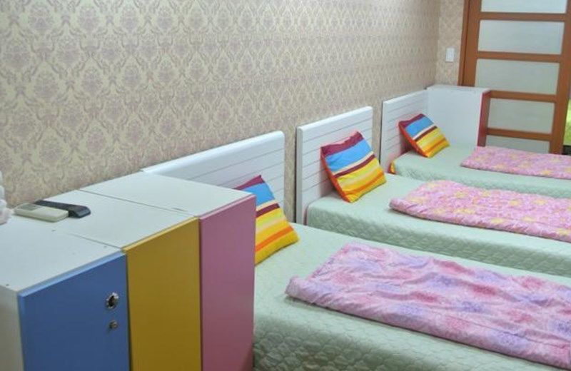 Paldogangsan Guesthouse