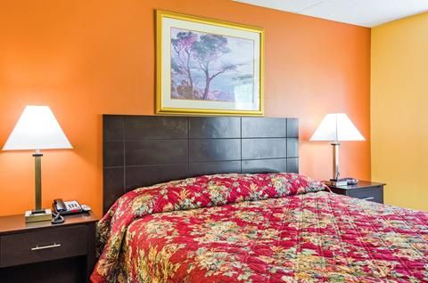 Econo Lodge Framingham