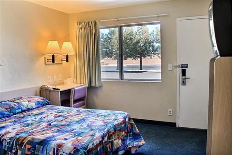 Motel 6 Ridgecrest