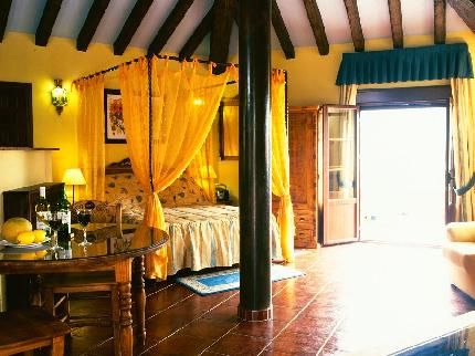 Casas Rurales Los Algarrobales