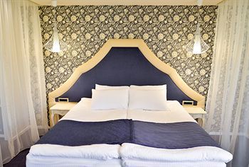 Hotel Capitolina City Chic
