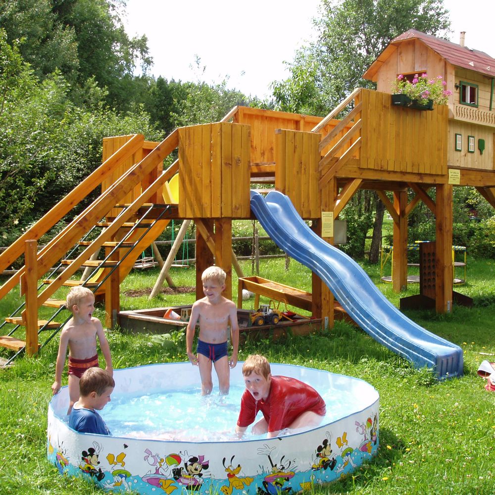 Outdoor Pictures 13