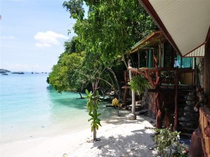 Phi Phi Popular Beach Resort