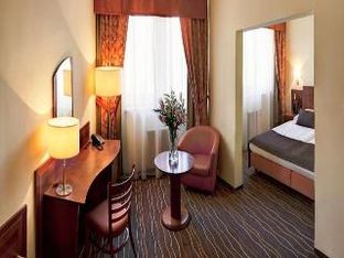 Hotel Image 2