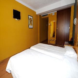 AHC Hoteles