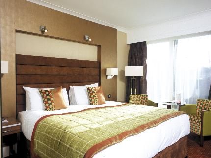 Hampshire Court Hotel & Spa