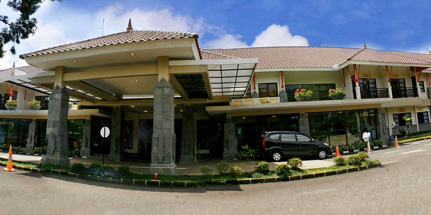Hotel Sari Ater Hotel Resort Lembang Lembang Booking And