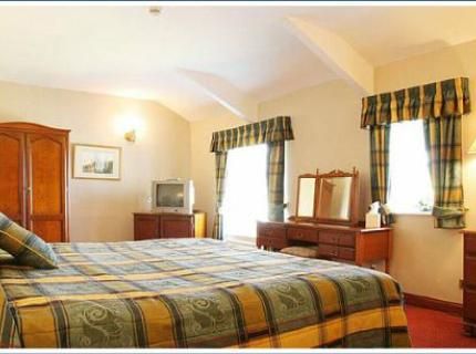 George Hotel