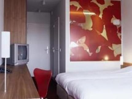 Corbie Aparthotel