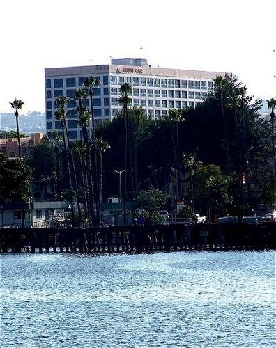 Crowne Plaza Hotel Los Angeles Harbor, an IHG Hotel