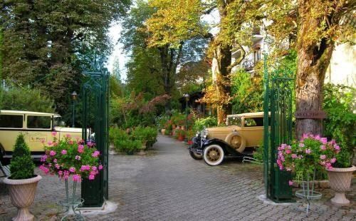 Outdoor Pictures 23