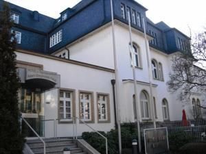 ADAM STEGERWALD HAUS